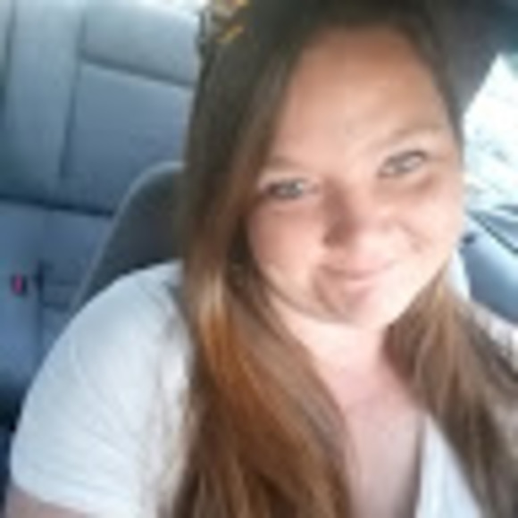 Meet your Posher, Heather - Picture 1 of 1